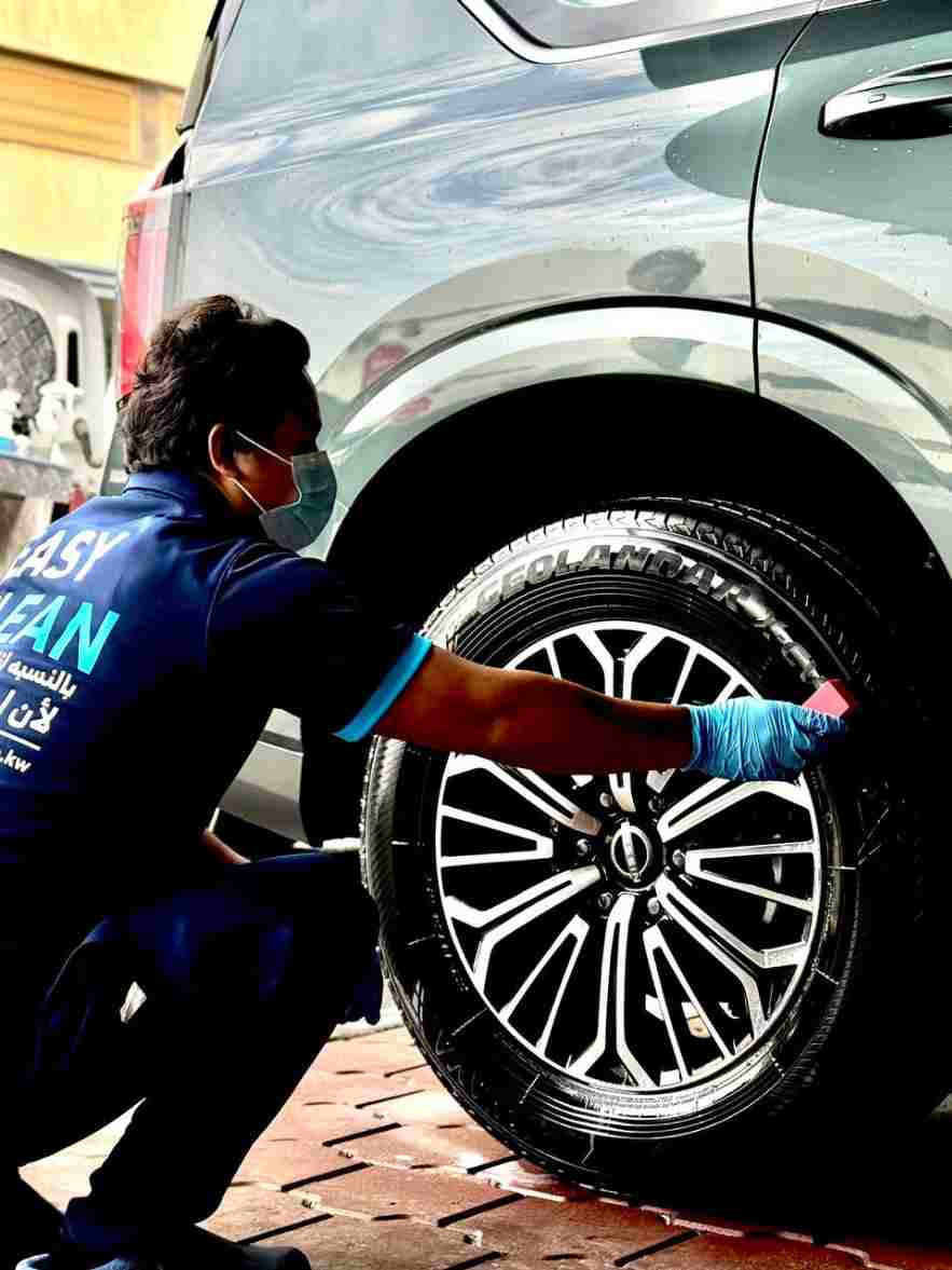 تلميع الجنوط والإطارات